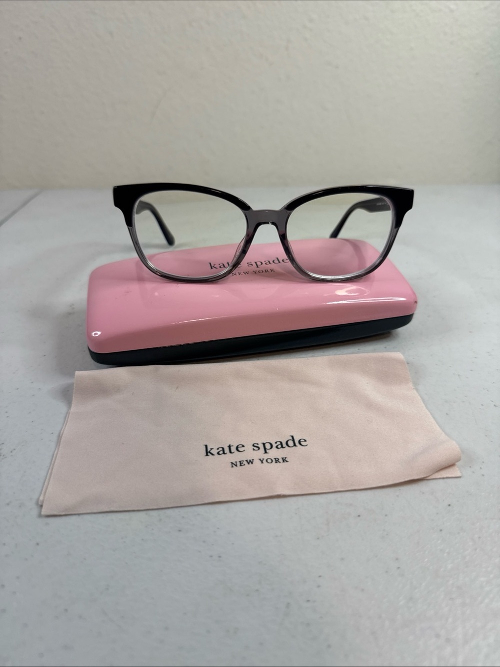 kate spade Black and Clear Cat-Eye Glasses with Pink Case